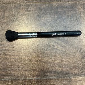 Sigma F05 brush